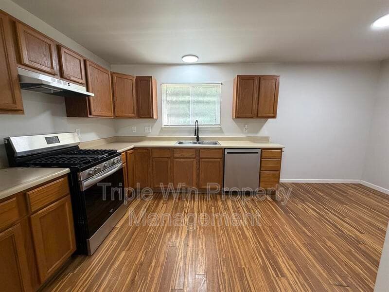 Saint Charles House: 224 Diekamp Ln