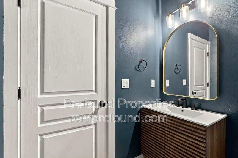 Beaverton Condo: 9542 SW 153rd Avenue