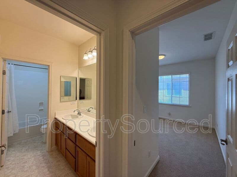 Tracy House: 2099 Frank Blondin Lane