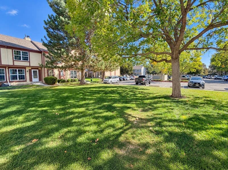 Aurora Townhome: 14242 E. Hawaii Cir