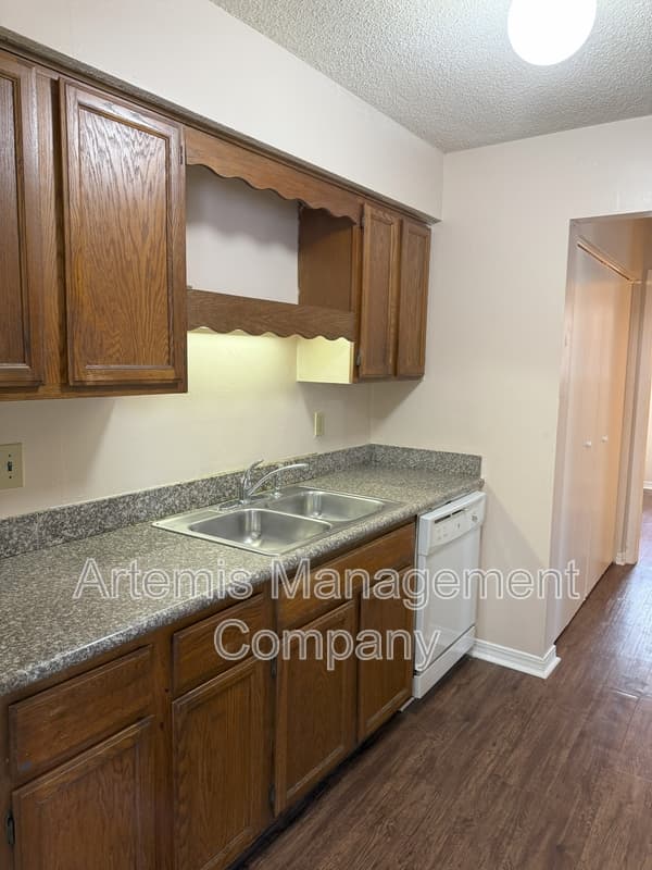Orange Park Condo: 460 Crabapple Court - B