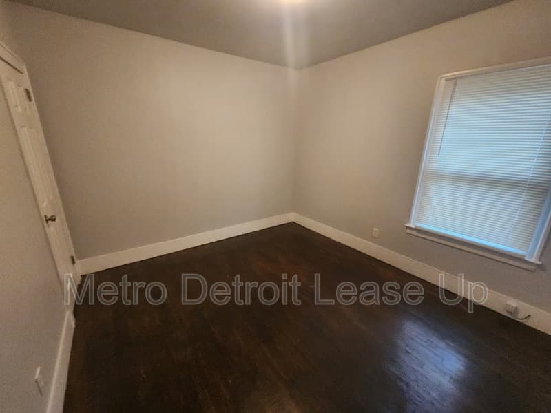 Detroit House: 5527 Nottingham