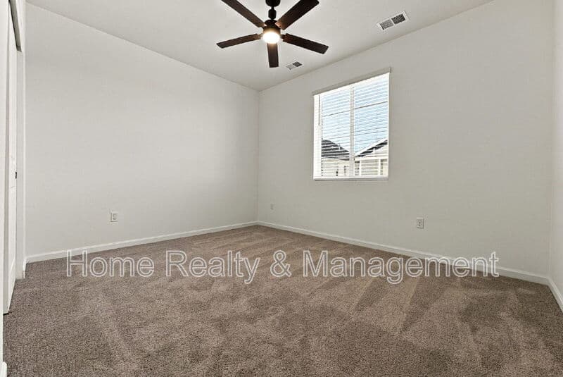 Erie Townhome: 1364 Penner Dr