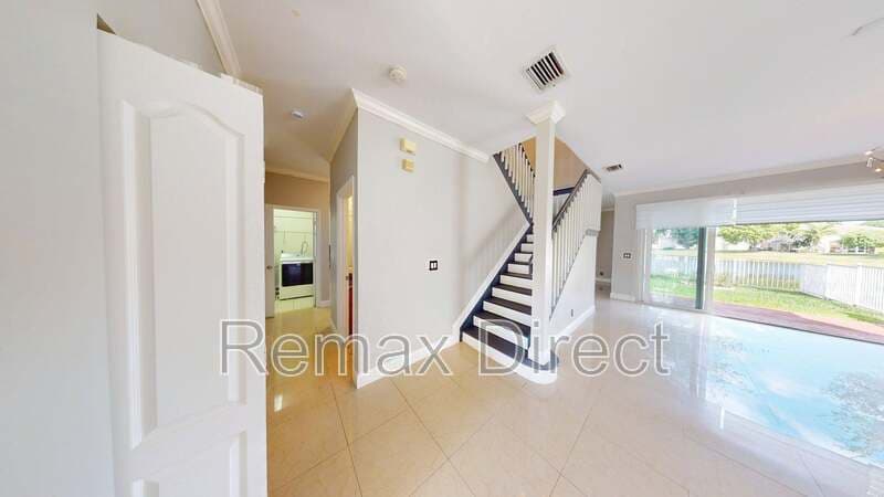 royal palm beach House: 113 Canterbury Place
