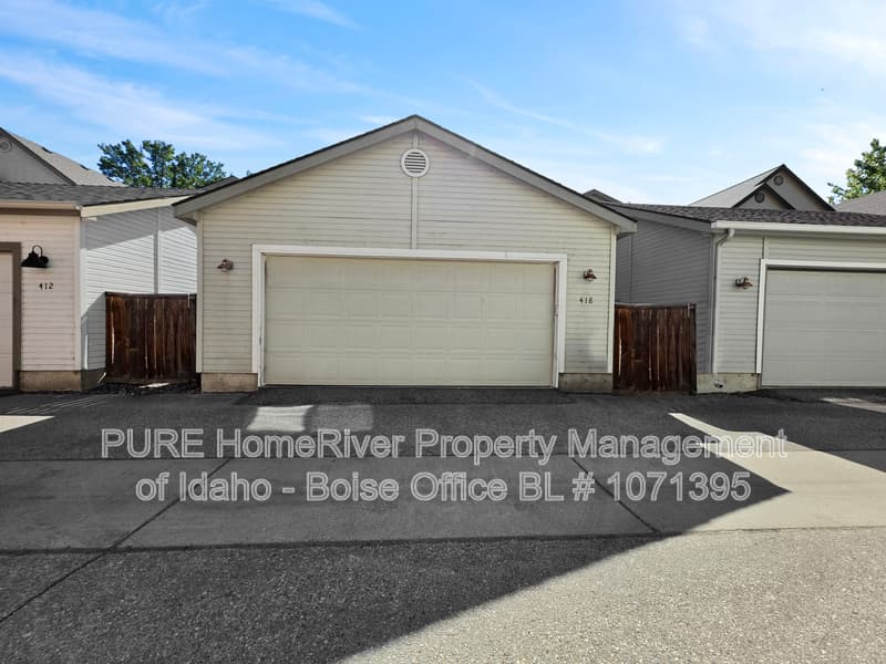 Boise House: 419 W Hale St