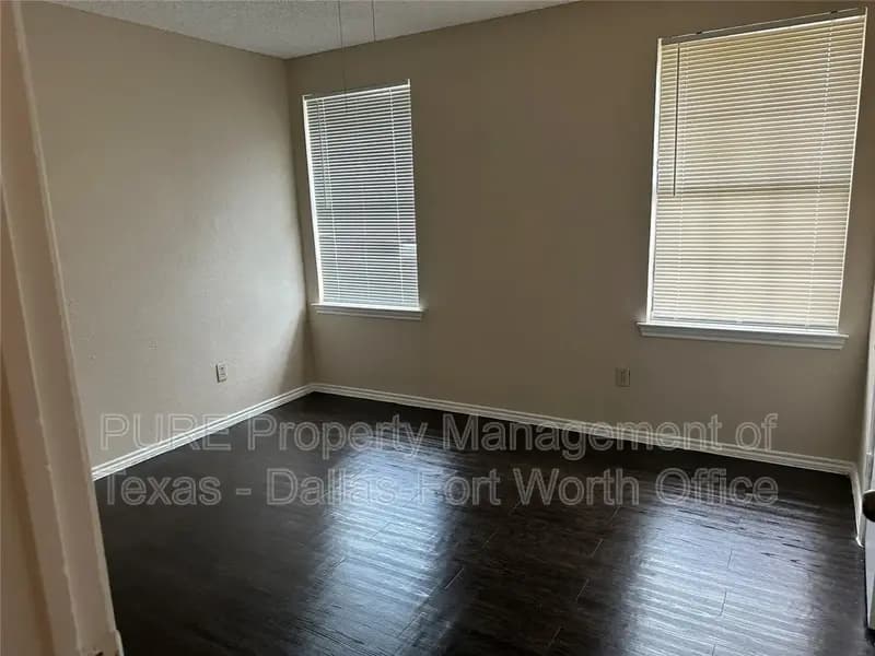 Dallas Apartment: 8005 Rothington Rd