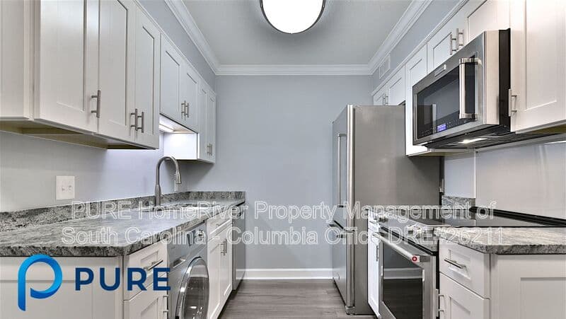 Columbia House: 1311 Old Manor Road
