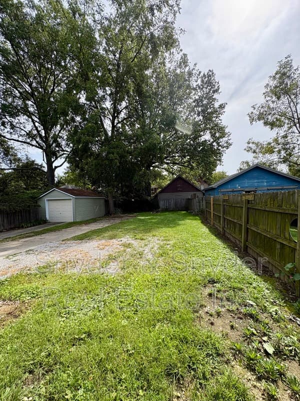Akron House: 117 Dodge Avenue