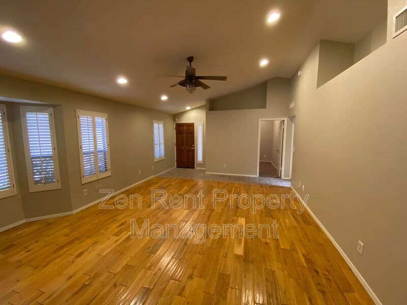 Gilbert House: 788 S Martinique Drive
