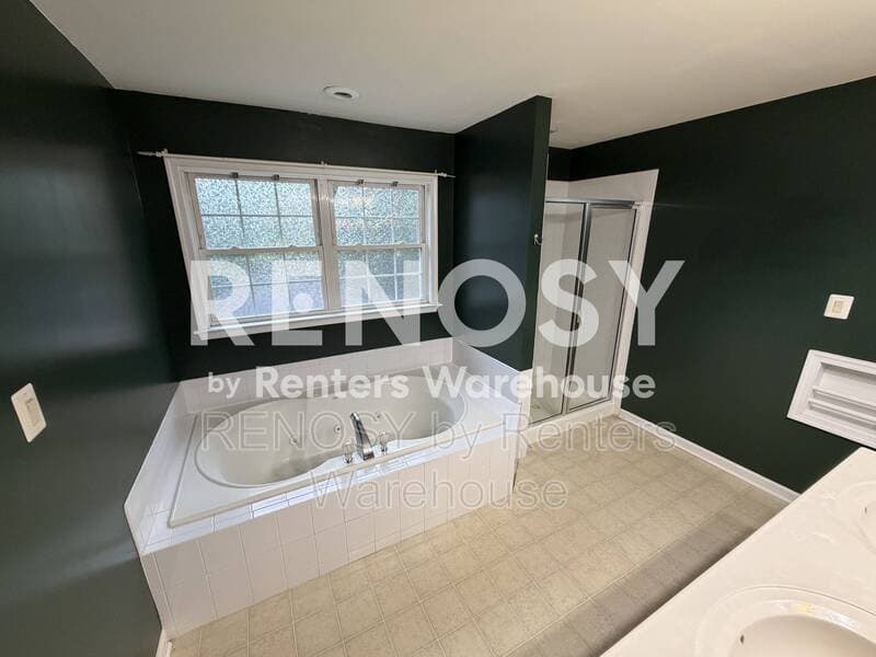 Forest Hill House: 345 Spenceola Pkwy