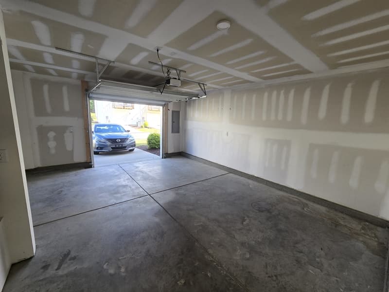 Raleigh Condo: 2437 Kasota Lane