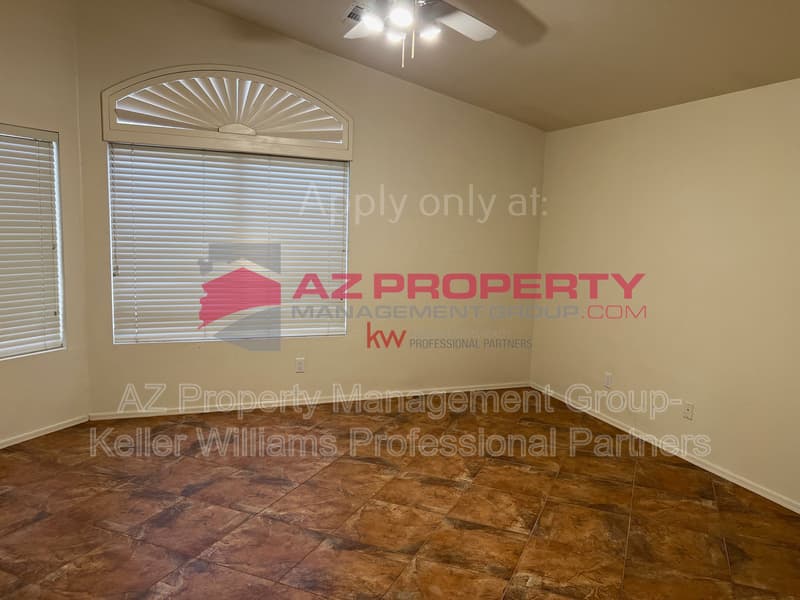 Tempe House: 689 W Minton Dr