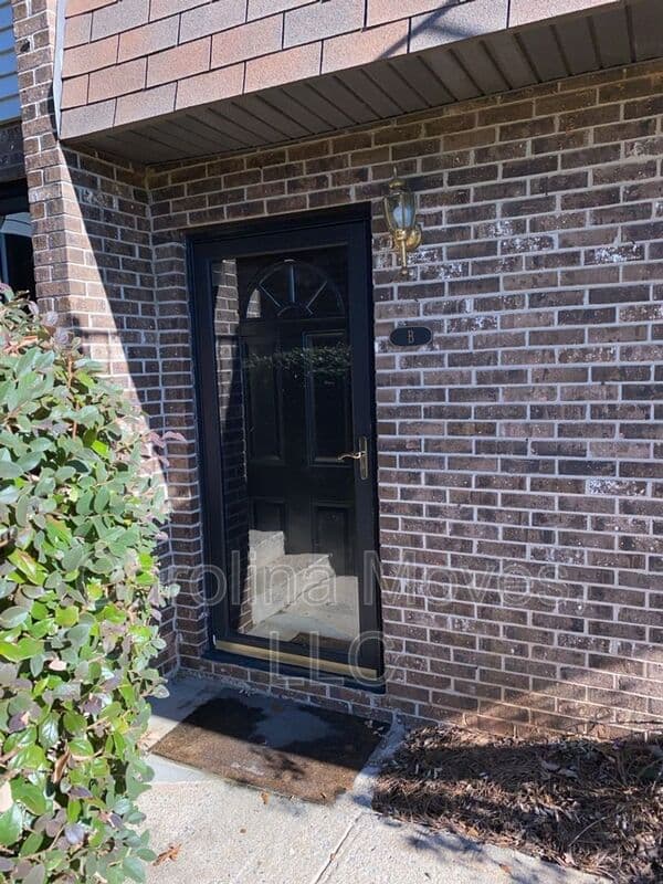 Greenville Condo: 10 Poinsett Avenue