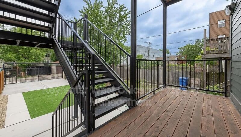 Chicago House: 3246 W. Fulton Blvd