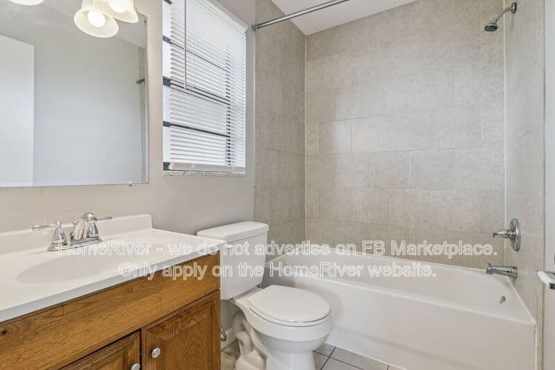 Brandon House: 712 Clayton St