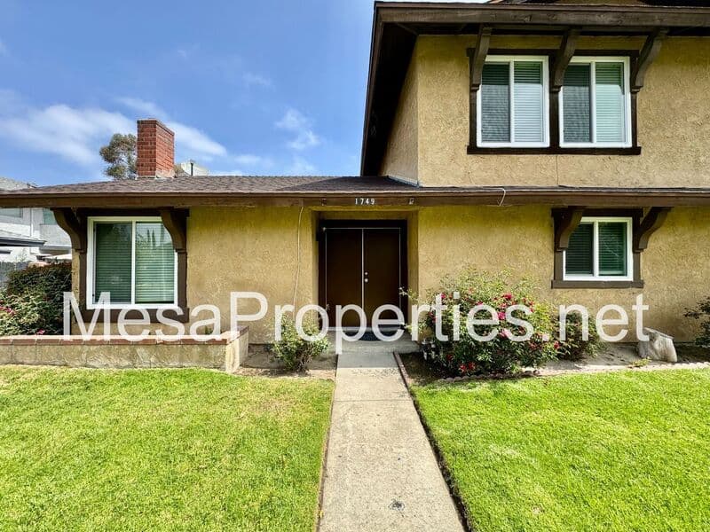 Ontario Condo: 1749 E Fairfield Ct