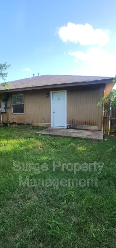 Fort Worth Condo: 6721 Loma Vista Drive