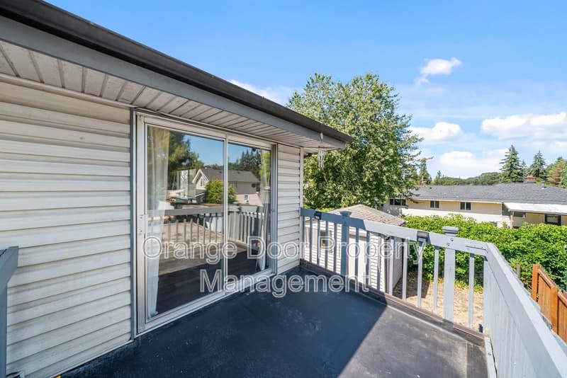 Tacoma Condo: 1613 Wheeler Street South