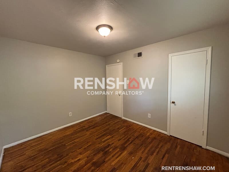 Memphis Condo: 2767 Waverly Ave