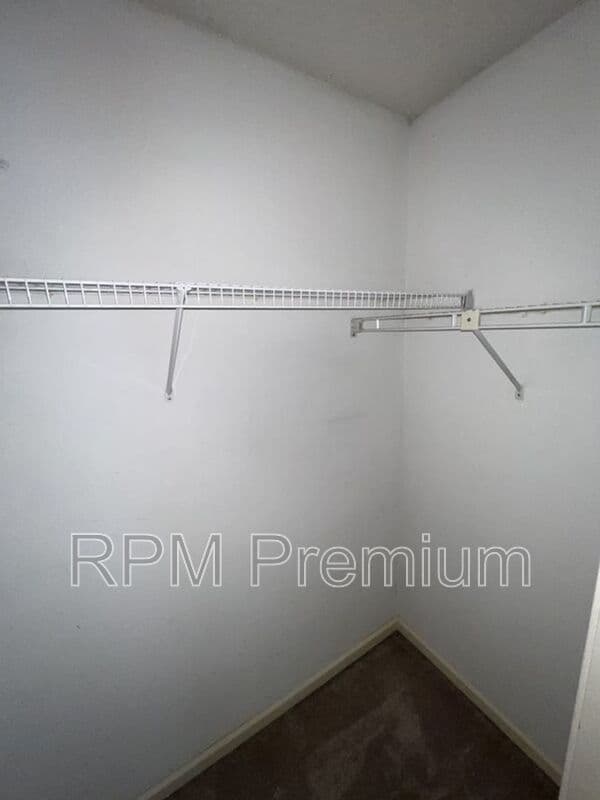 Baton Rouge Condo: 10062 Jefferson Hwy