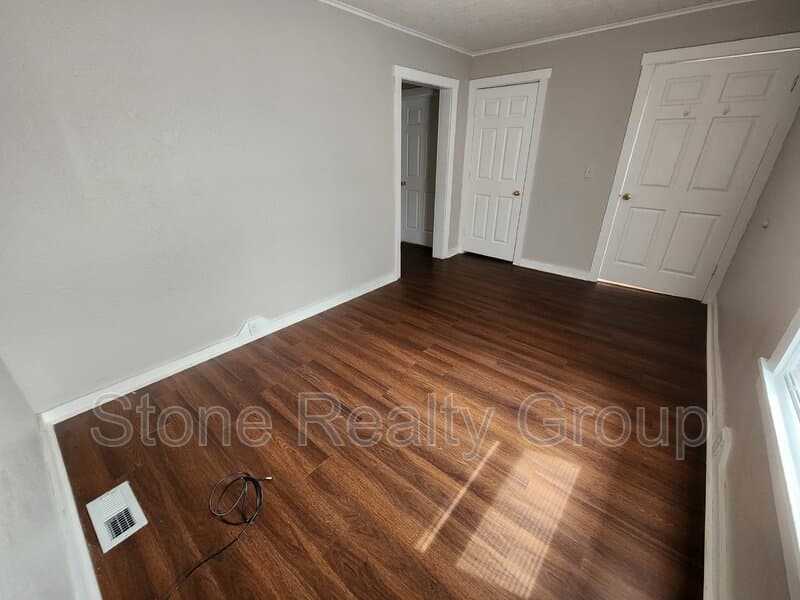 Clinton Condo: 509 S 5th Street