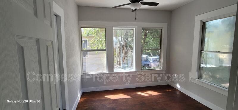 Waco House: 2511 Parrott Ave