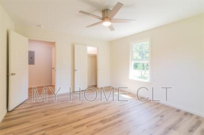 Shelby Condo: 506 East Marion Street