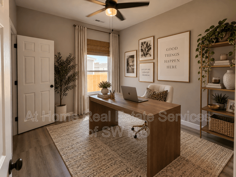 Springfield House: 5232 W Crestmere Dr