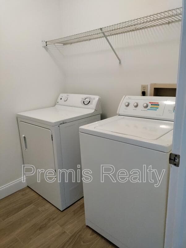 Largo Condo: 6980 Ulmerton Rd - 7D - 1
