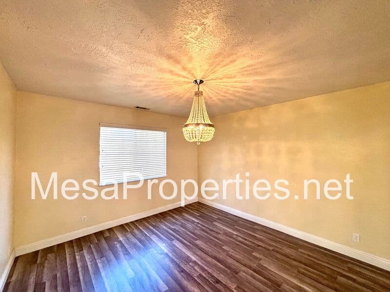 Victorville House: 12820 Santa Anita Trail