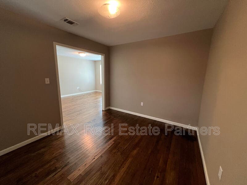 Hattiesburg House: 515 Melba Ave
