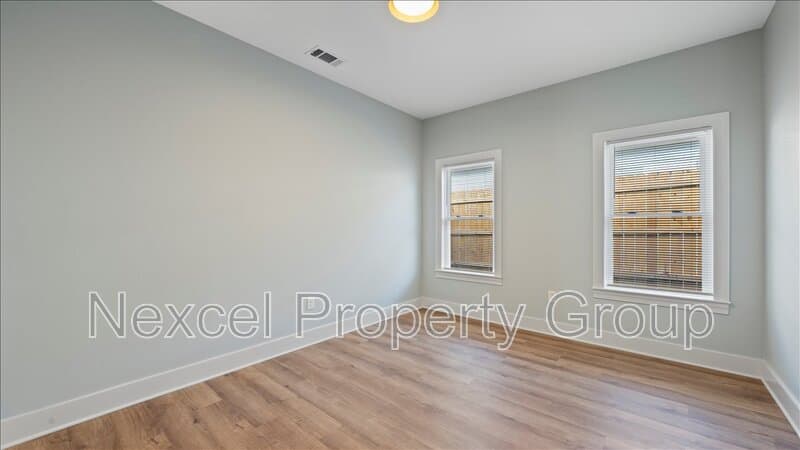 Memphis House: 1072 Bruce Street