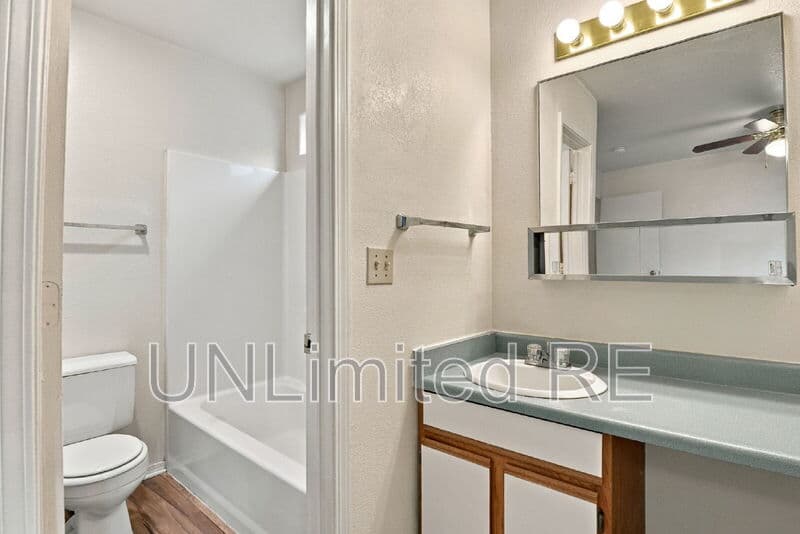 Flagstaff Condo: 25 S Maricopa St