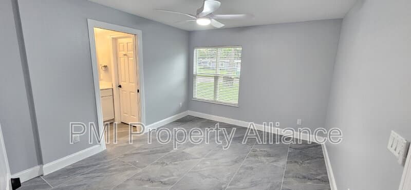 Winter Garden Condo: 1120 Lincoln Terrace