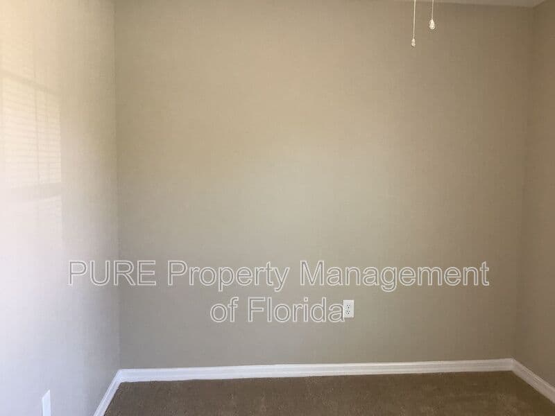 Ocala House: 2945 SW 148 Court