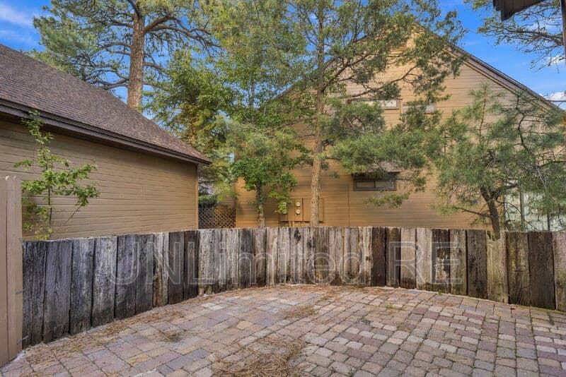 Flagstaff Townhome: 2350 North Whispering Pines Way