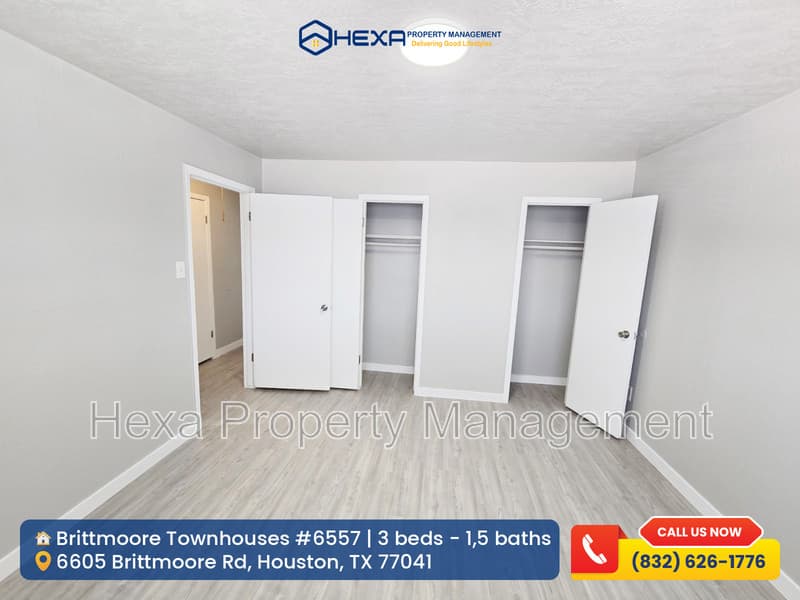 Houston Townhome: 6557 Brittmoore Rd