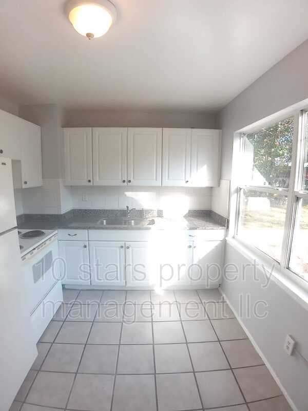 Saint Petersburg House: 4014 4th Avenue South