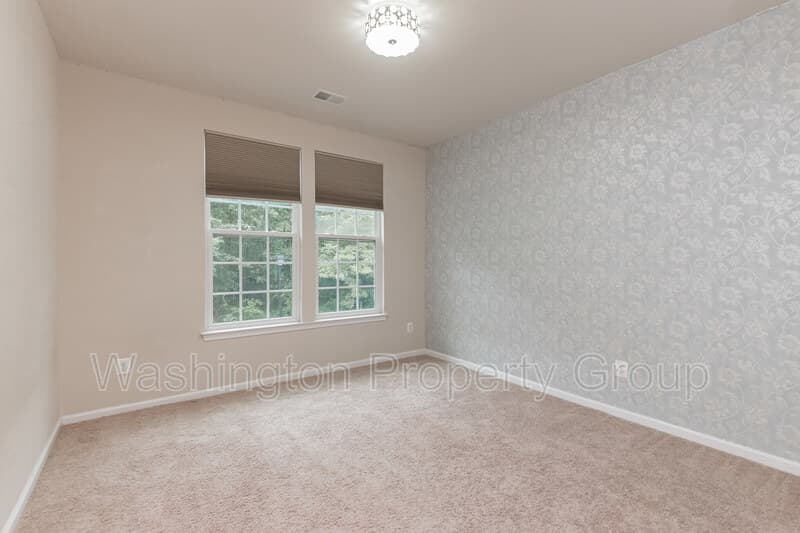 Elkridge Condo: 7114 Daniel John Dr
