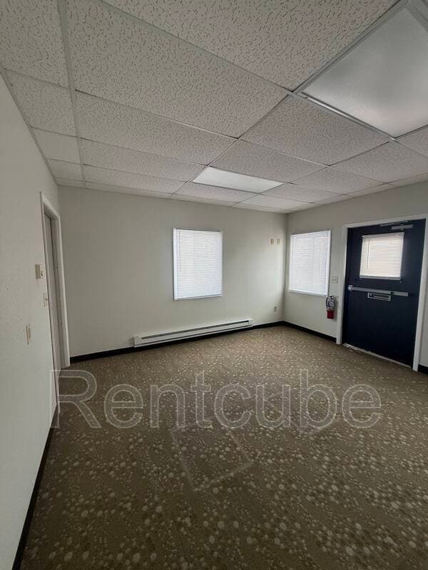 Dubuque House: 1820 Radford Rd
