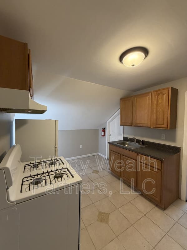 Paterson Condo: 49 Haledon Avenue Apt. 3