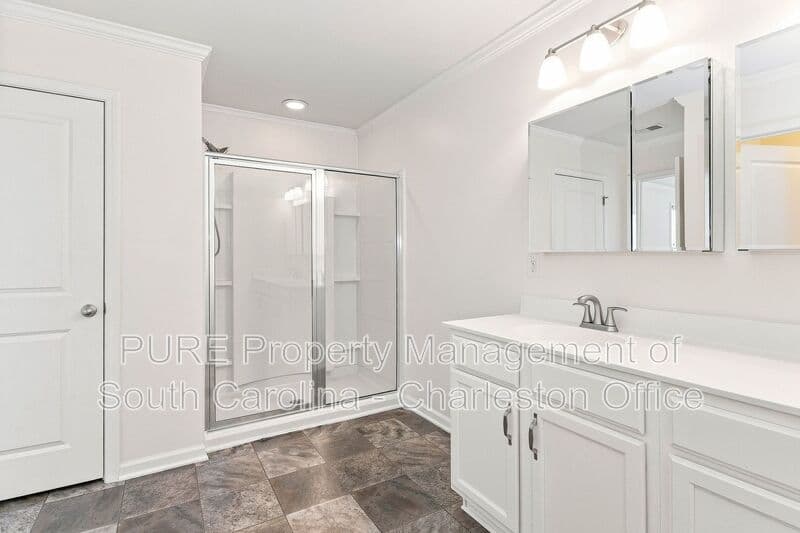 Ladson House: 9802 Seed St