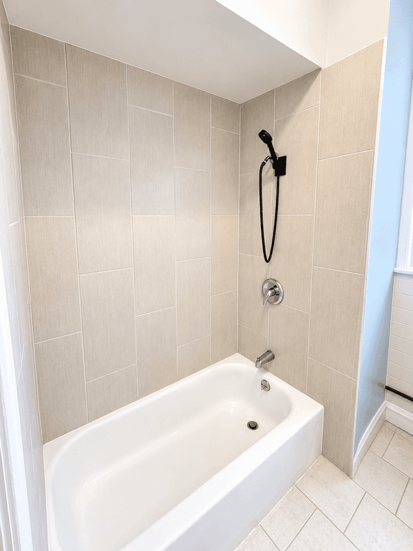 Chicago Condo: 2303 South Oakley Avenue