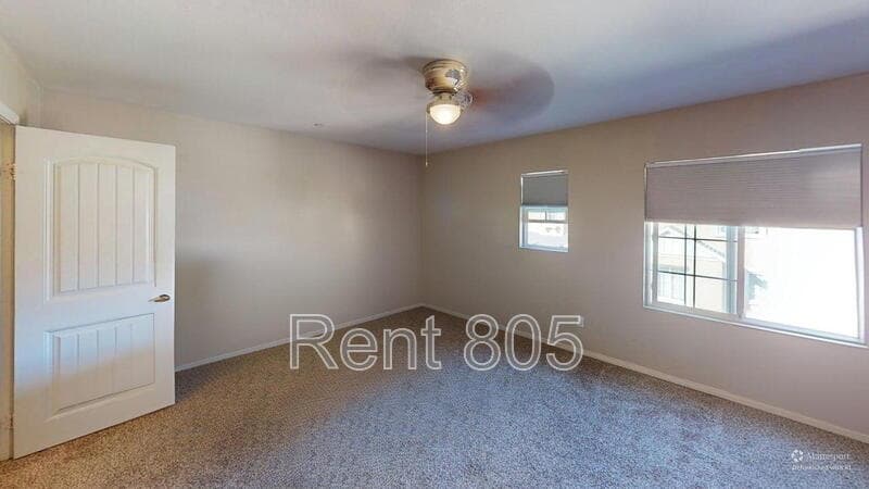 Oxnard House: 605 Flathead River Street