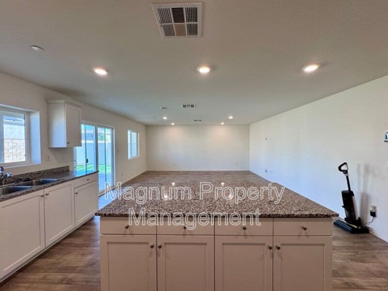 Winchester House: 28798 Enclave Ln