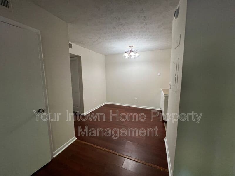 Decatur Condo: 2711 Fairlee Drive
