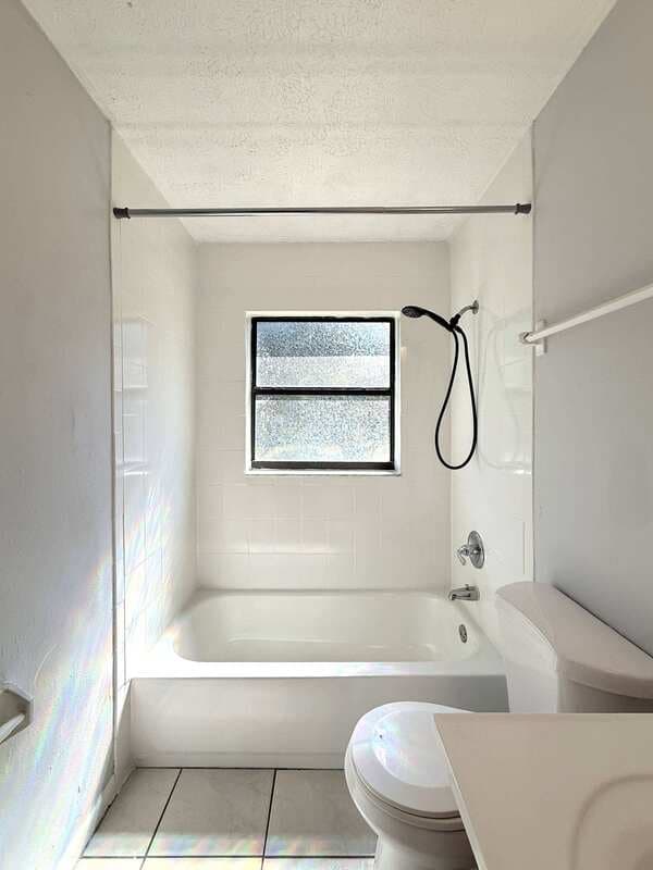 Tampa Condo: 1413 East 99th Avenue