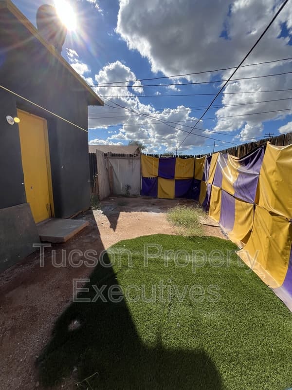 Tucson Condo: 122 East Delano Street
