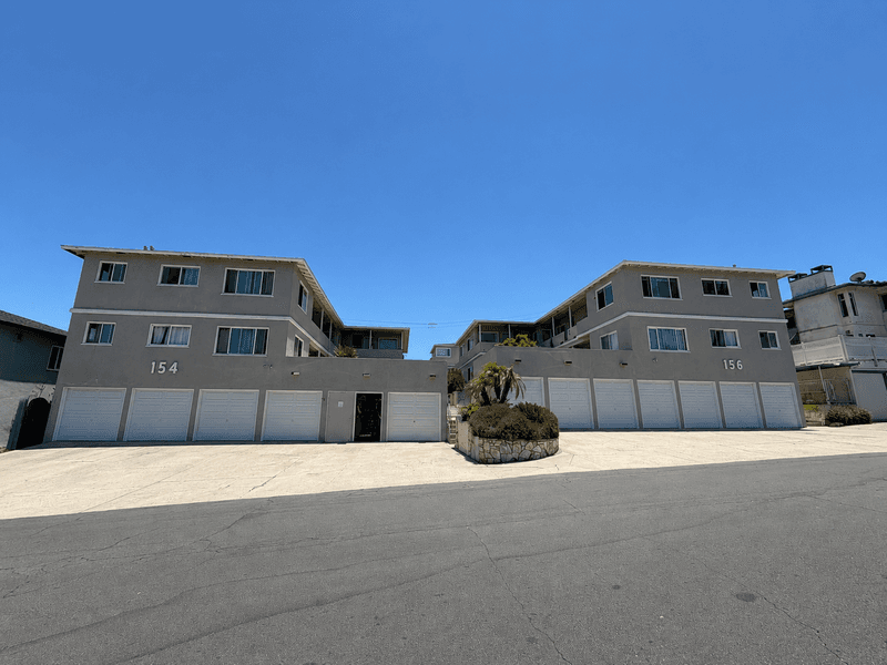 Redondo Beach Condo: 154 - 156 Paseo de la Concha