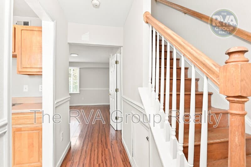 Richmond Condo: 3517 Briel Street